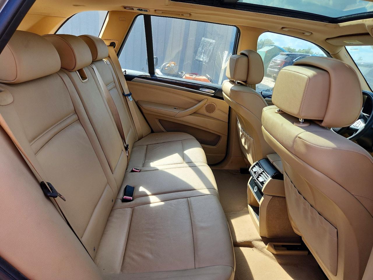 2010 BMW X5 XDRIVE30I — Фото 11 из 13
