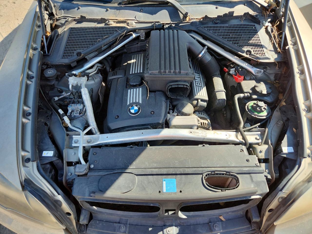 2010 BMW X5 XDRIVE30I — Фото 12 из 13