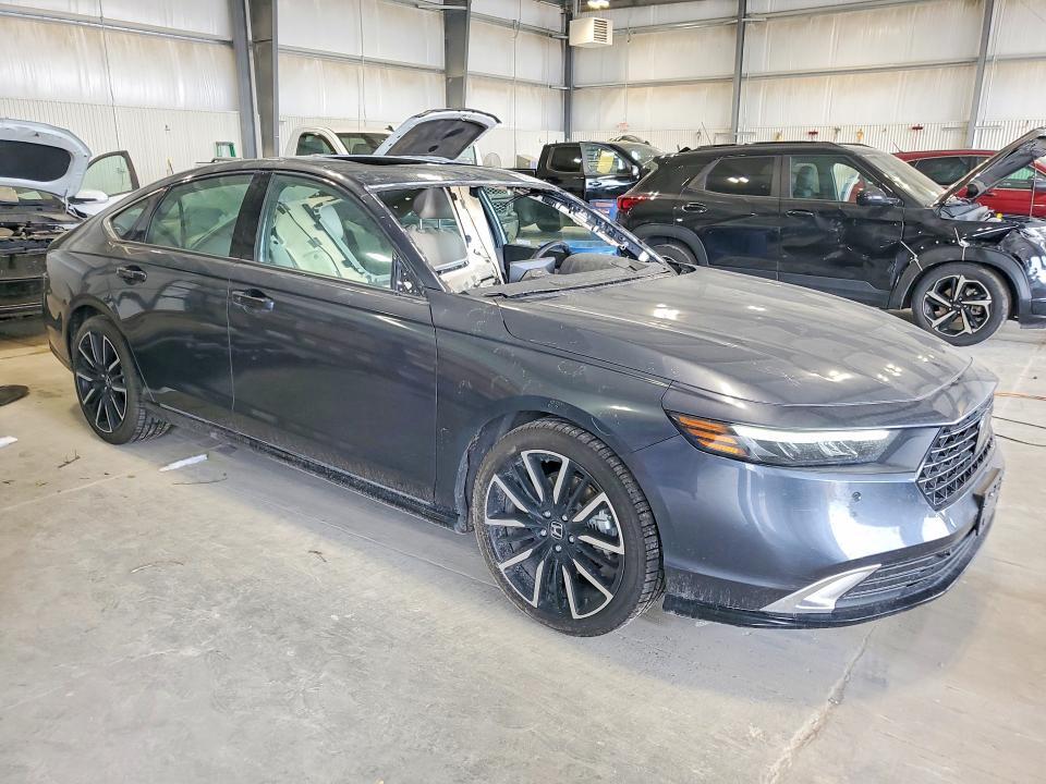 2025 HONDA ACCORD TOURING HYBRID — Фото 4 из 13