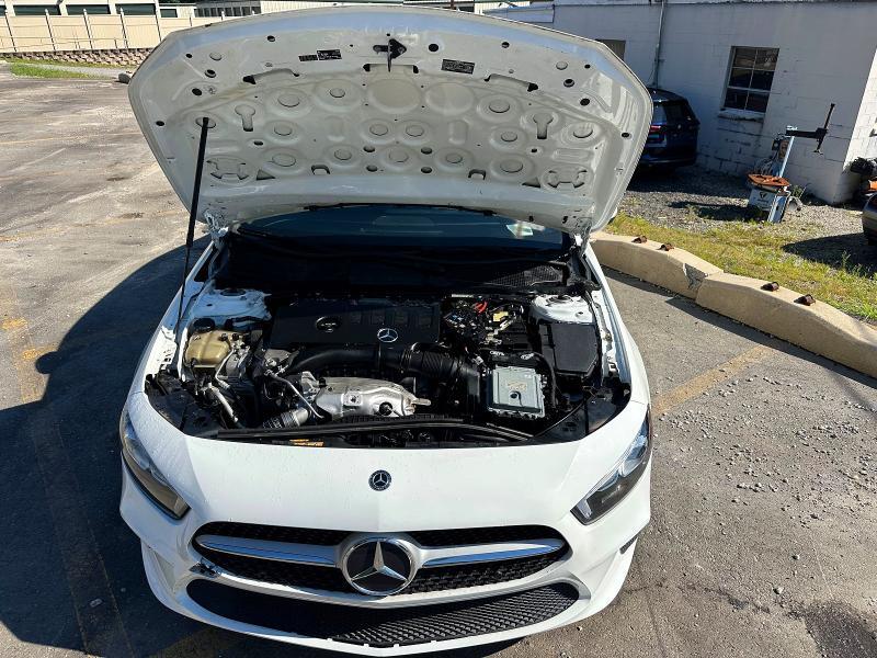 2019 MERCEDES-BENZ A 220 — Фото 9 из 10