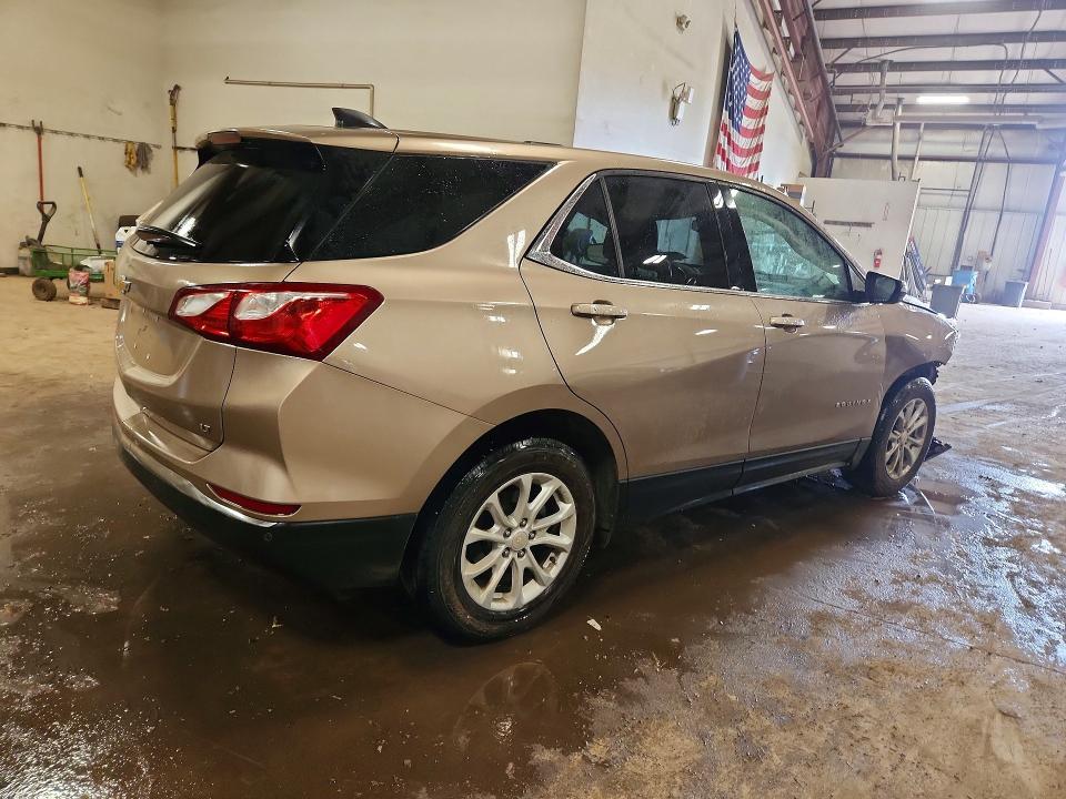 2019 CHEVROLET EQUINOX LT — Фото 3 из 13
