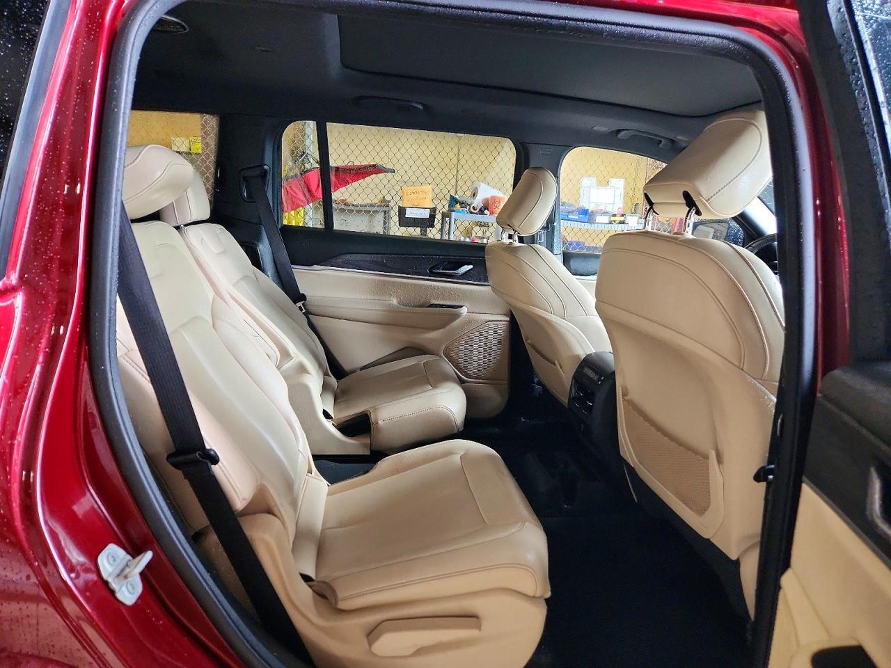 2023 JEEP GRAND CHEROKEE L LIMITED — Фото 11 из 14