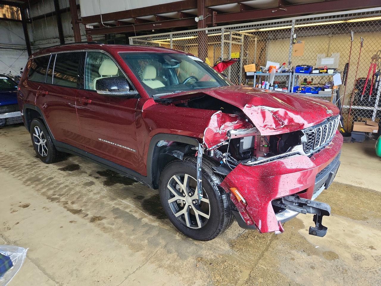 2023 JEEP GRAND CHEROKEE L LIMITED — Фото 4 из 14