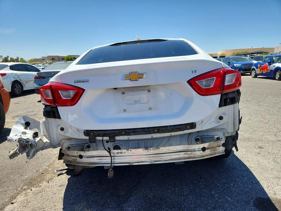 2019 CHEVROLET CRUZE LT — Фото 6 из 13