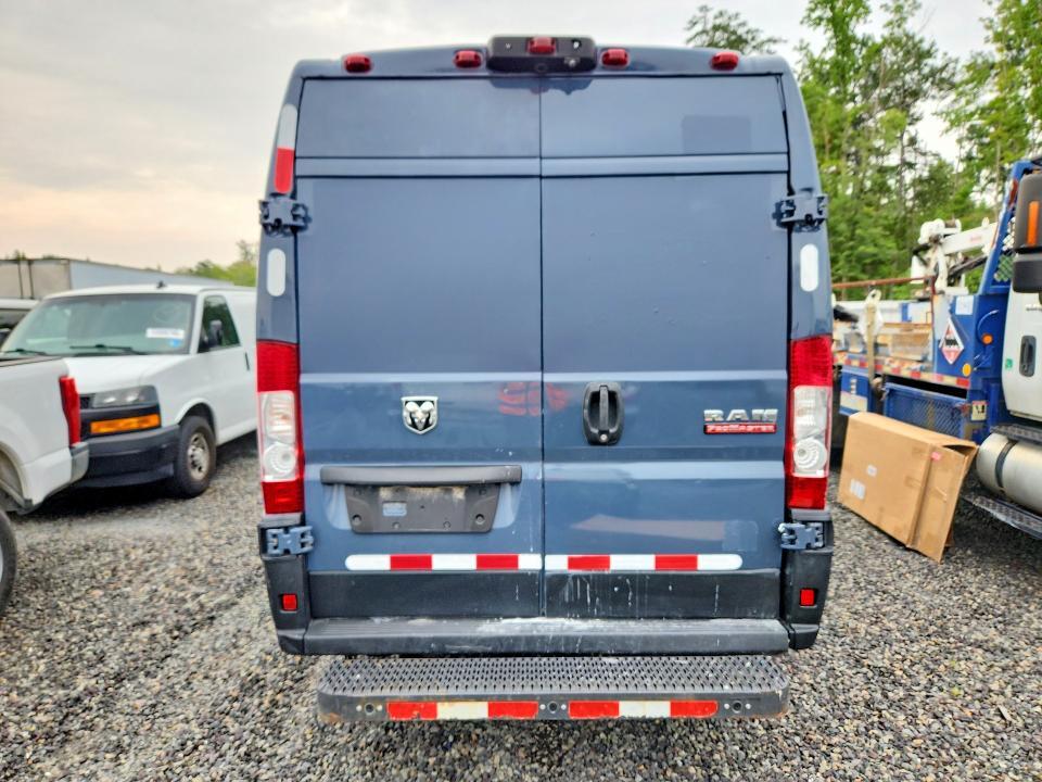 2020 RAM PROMASTER 3500 DELIVERY VAN — Фото 6 из 13