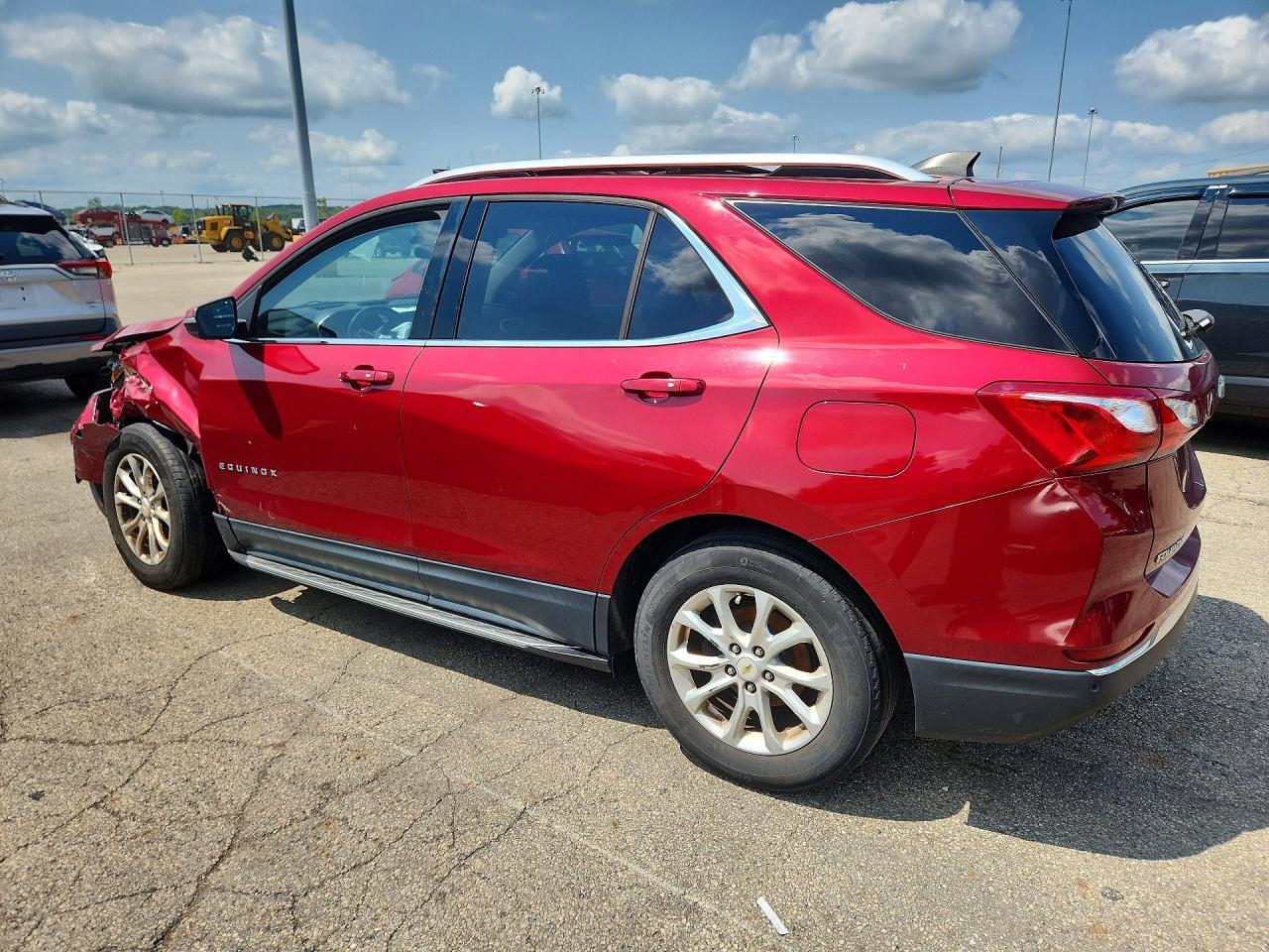 2019 CHEVROLET EQUINOX LT — Фото 2 из 13
