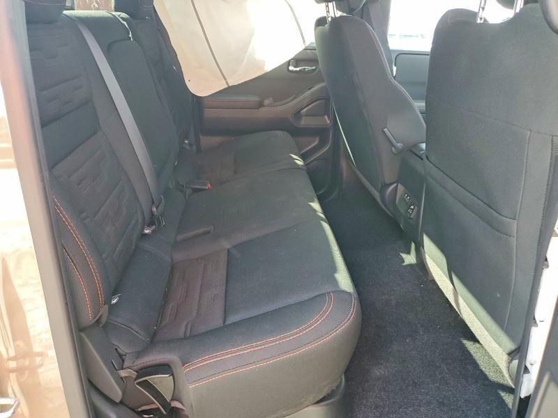 2024 NISSAN FRONTIER PRO-4X — Фото 10 из 12