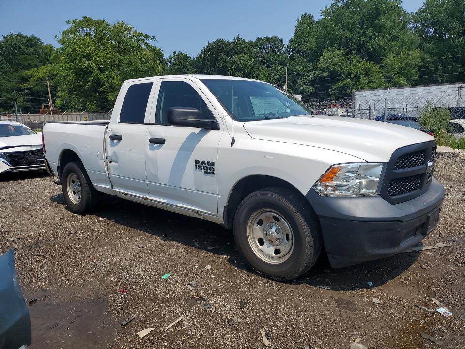 2019 RAM 1500 CLASSIC TRADESMAN — Фото 4 из 12