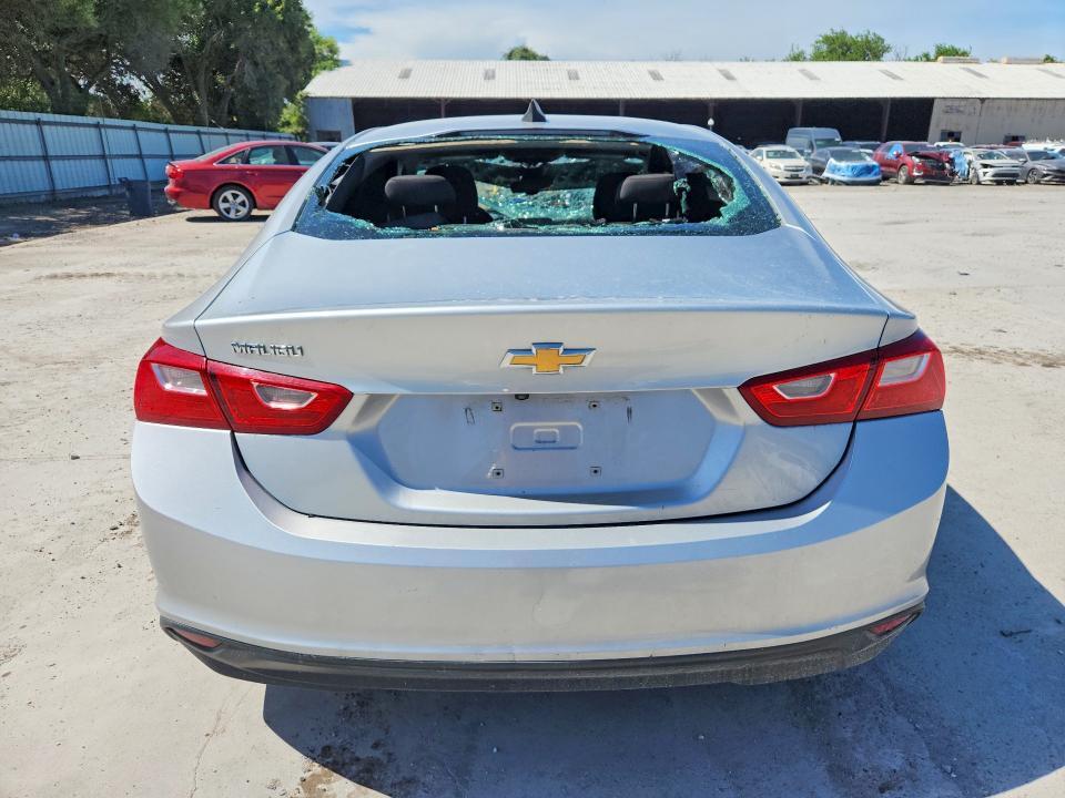 2019 CHEVROLET MALIBU — Фото 6 из 12