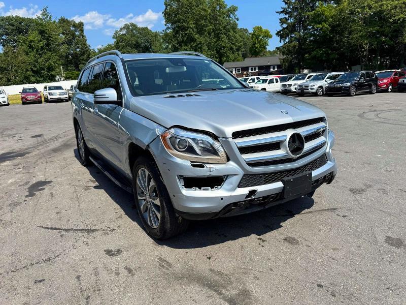 2016 MERCEDES-BENZ GL 450 4MATIC — Фото 4 из 13