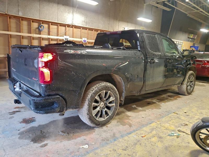 2019 CHEVROLET SILVERADO K1500 RST — Фото 3 из 12