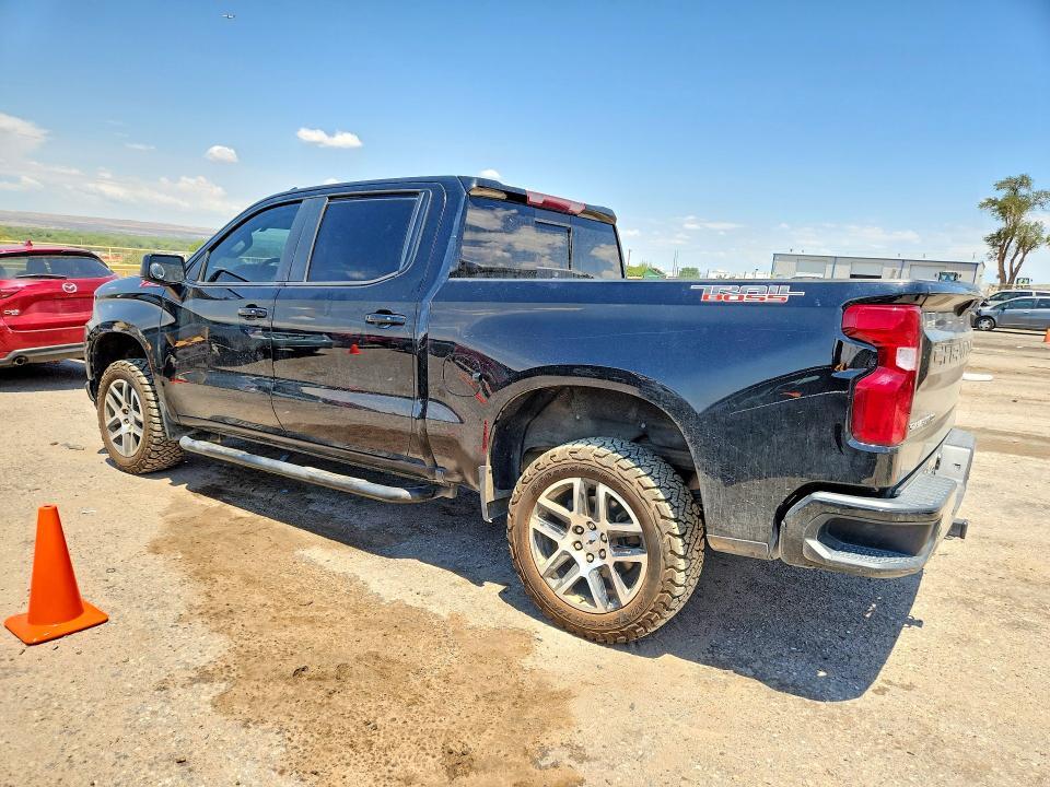 2019 CHEVROLET SILVERADO K1500 LT TRAIL BOSS — Фото 2 из 12