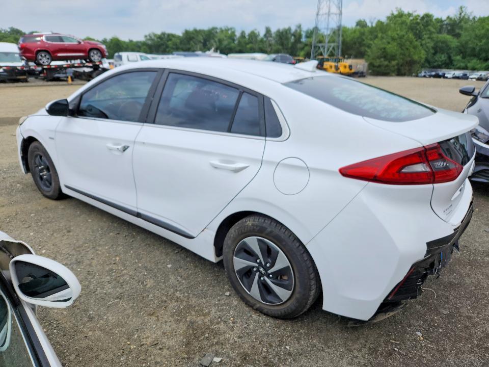 2017 HYUNDAI IONIQ SEL — Фото 2 из 12
