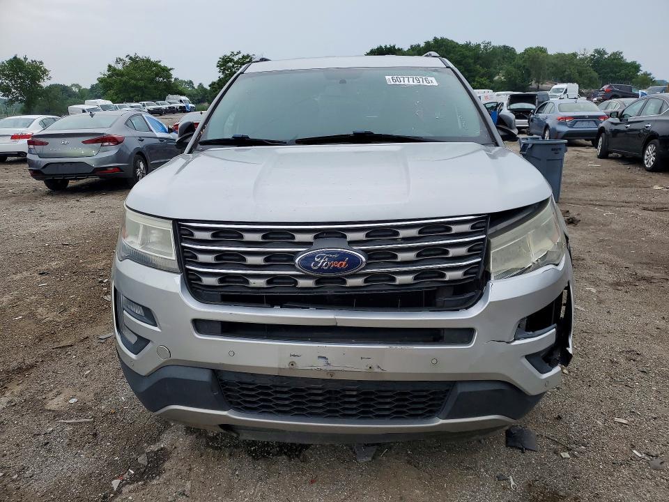 2017 FORD EXPLORER XLT — Фото 5 из 13