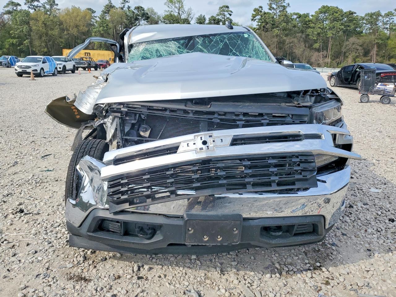 2019 CHEVROLET SILVERADO K1500 LT — Фото 5 из 12