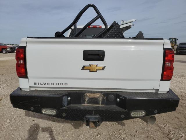 2019 CHEVROLET SILVERADO K2500 HEAVY DUTY — Фото 6 из 13
