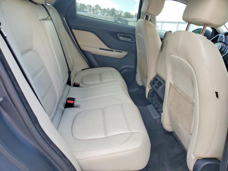 2018 JAGUAR F-PACE PRESTIGE — Фото 11 из 13