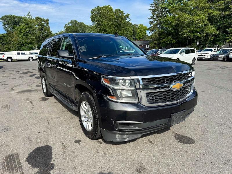 2019 CHEVROLET SUBURBAN K1500 LT — Фото 4 из 13