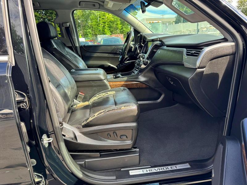 2019 CHEVROLET SUBURBAN K1500 LT — Фото 6 из 13