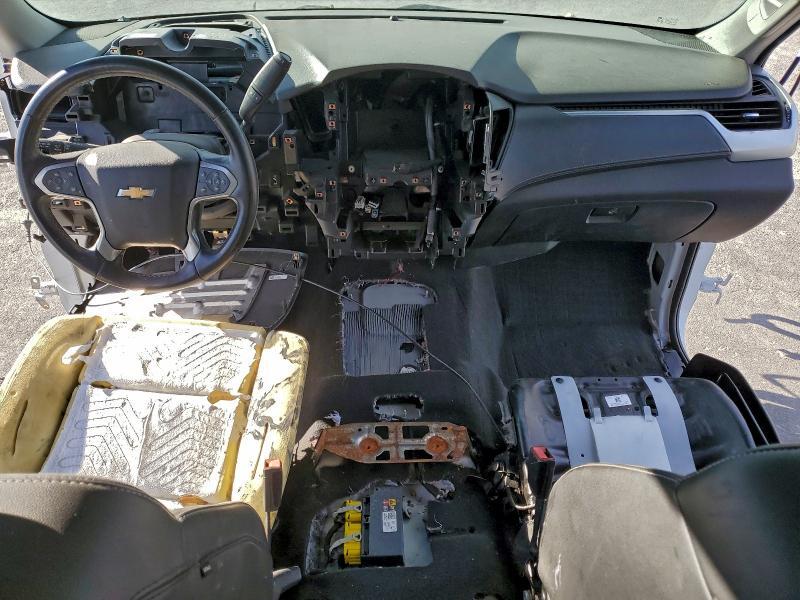 2019 CHEVROLET SUBURBAN K1500 LT — Фото 8 из 14