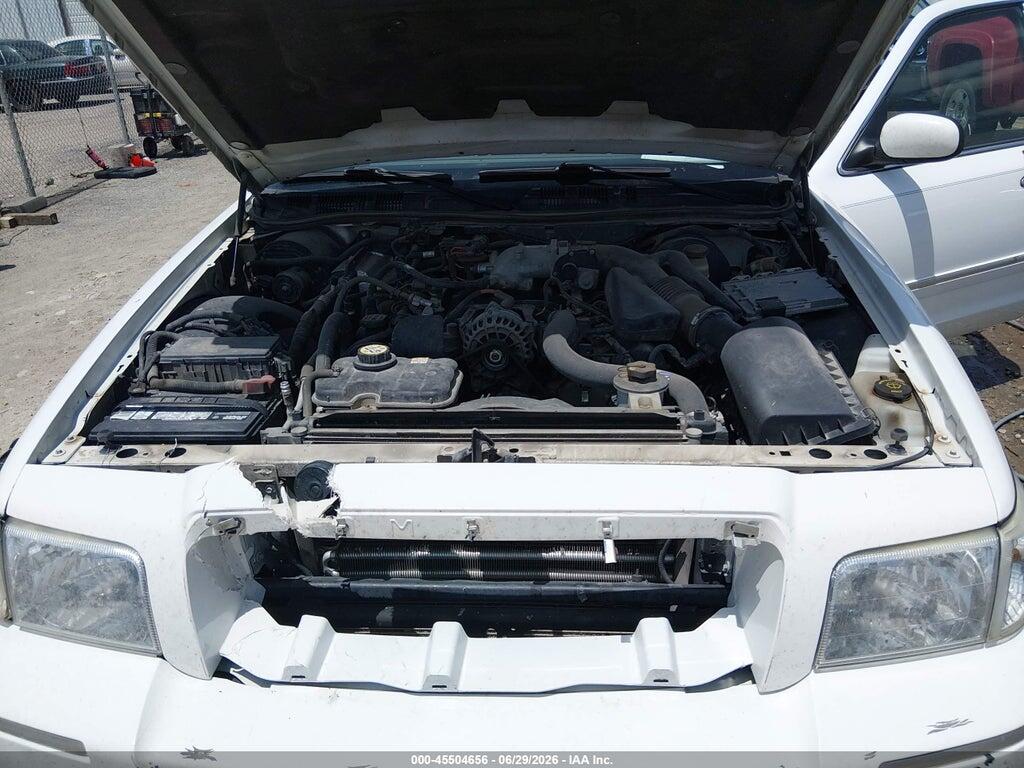 2MEFM75V28X623353 2008 MERCURY GRAND MARQUIS photo no. 10