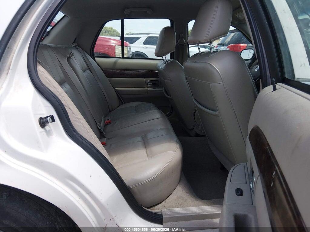 2MEFM75V28X623353 2008 MERCURY GRAND MARQUIS photo no. 8