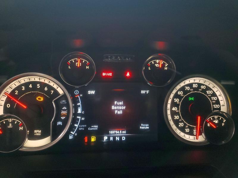 2015 RAM 1500 SPORT — Фото 9 из 12