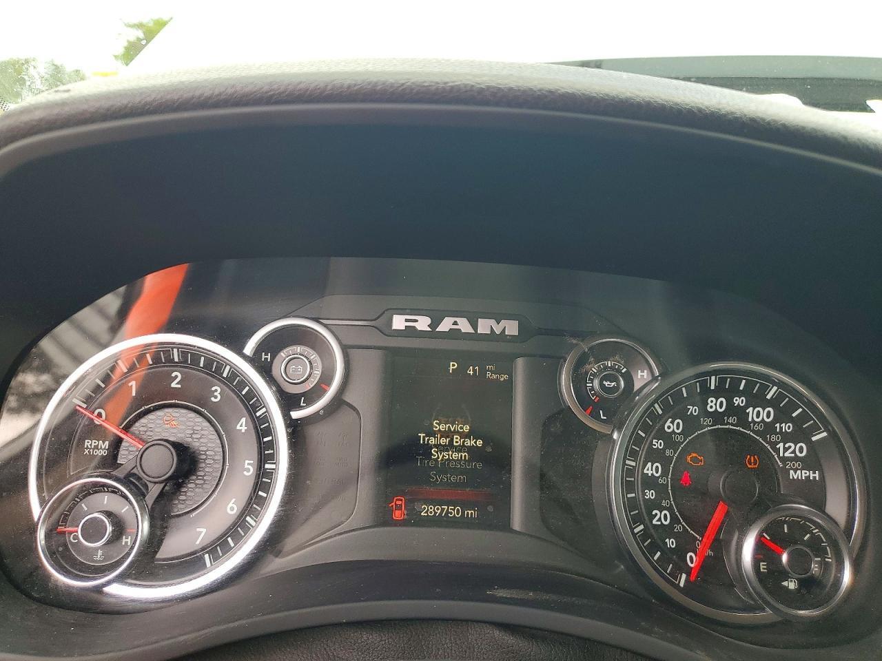 2020 RAM 2500 TRADESMAN — Фото 9 из 12