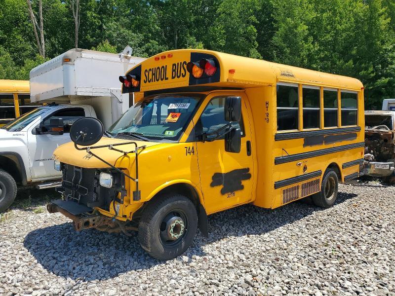 2014 CHEVROLET EXPRESS G3 - SCHOOL BUS — Фото 2 из 10