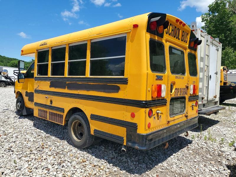 2014 CHEVROLET EXPRESS G3 - SCHOOL BUS — Фото 3 из 10