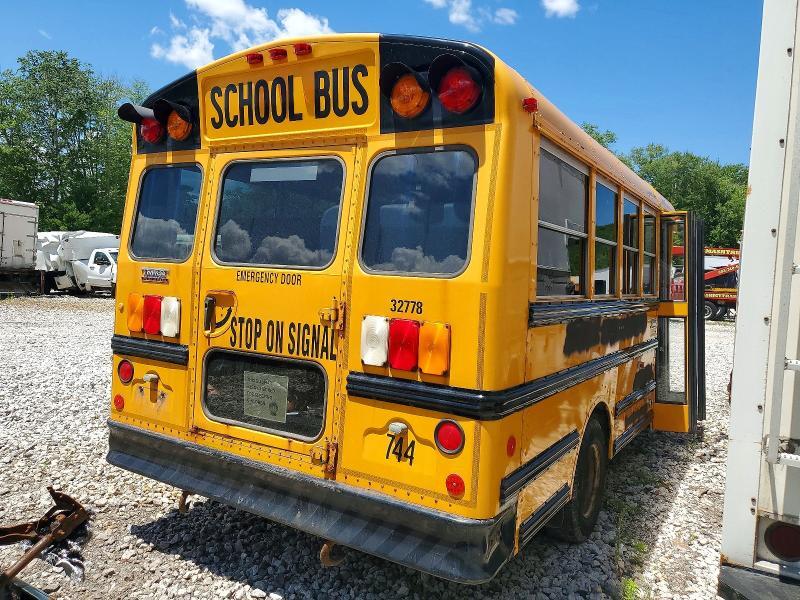 2014 CHEVROLET EXPRESS G3 - SCHOOL BUS — Фото 4 из 10