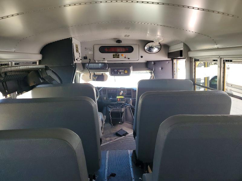 2014 CHEVROLET EXPRESS G3 - SCHOOL BUS — Фото 5 из 10