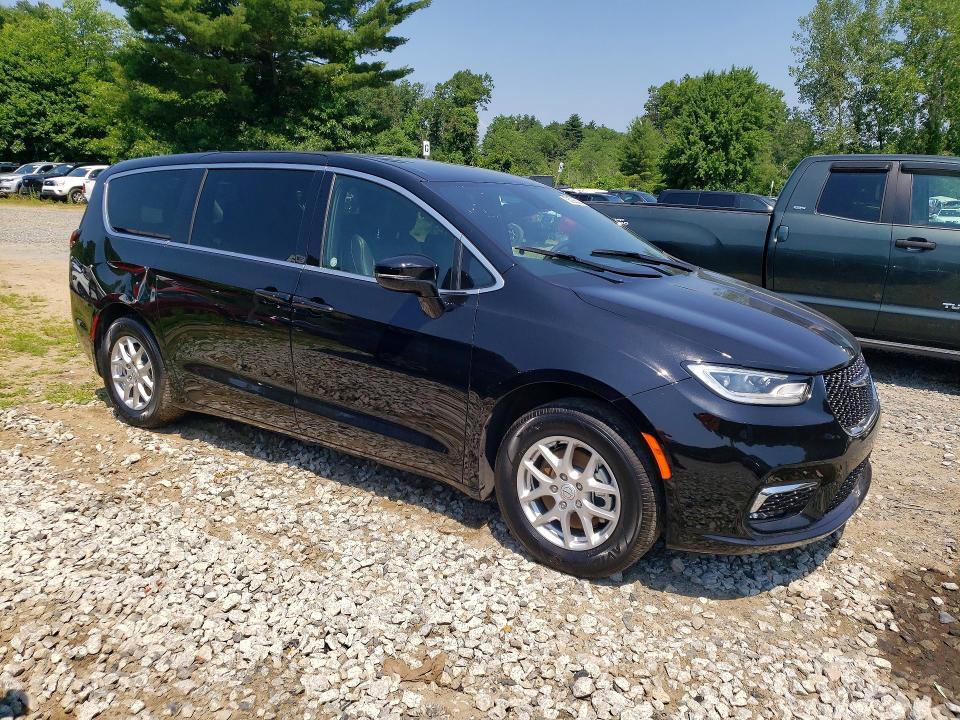 2026 CHRYSLER PACIFICA SELECT — Фото 4 из 13