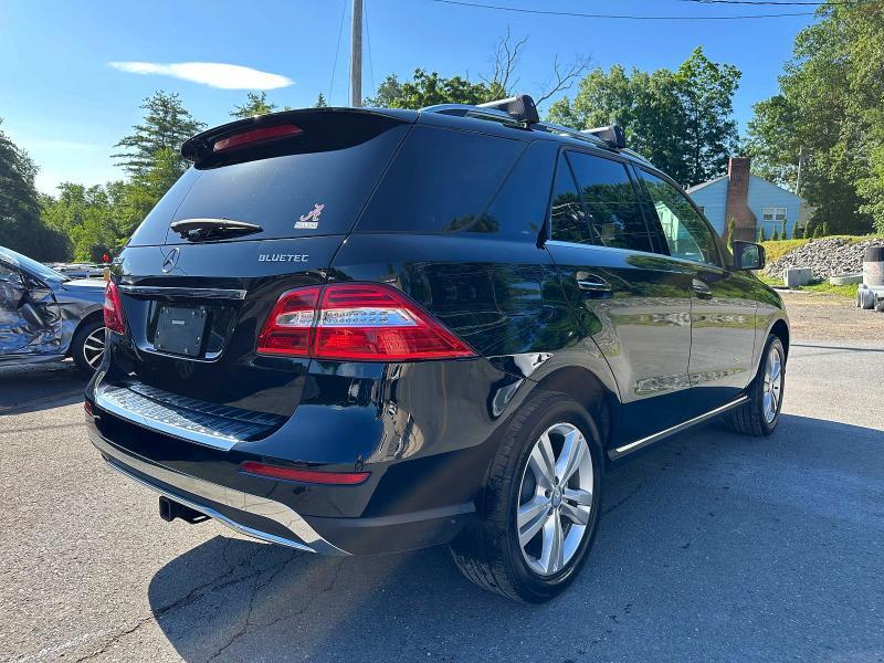2015 MERCEDES-BENZ ML 250 BLUETEC — Фото 3 из 10
