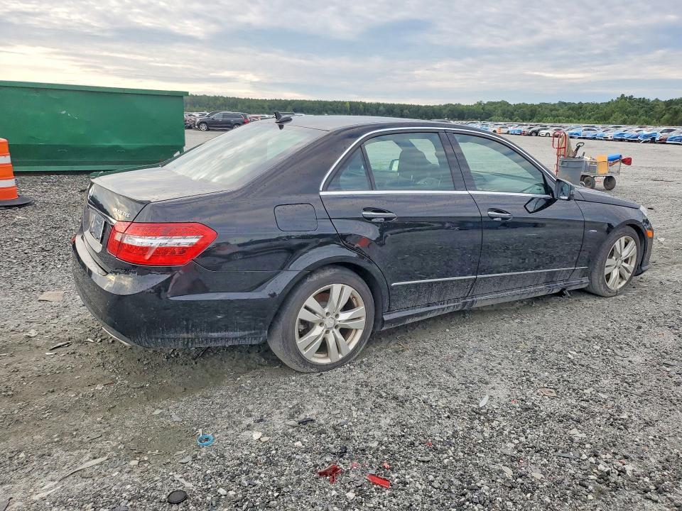 2011 MERCEDES-BENZ E 350 BLUETEC — Фото 3 из 12