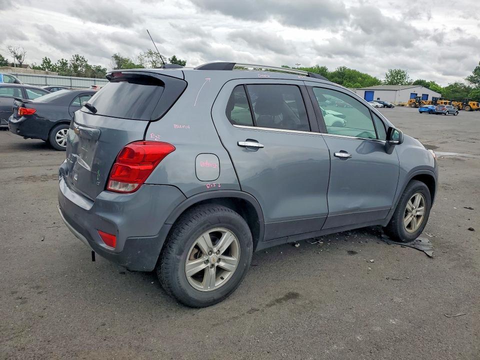 2019 CHEVROLET TRAX 1LT — Фото 3 из 12