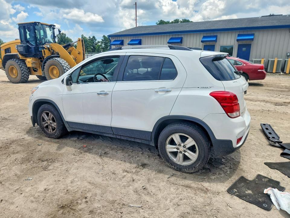 2019 CHEVROLET TRAX 1LT — Фото 2 из 14