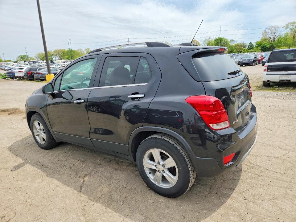 2019 CHEVROLET TRAX 1LT — Фото 2 из 12