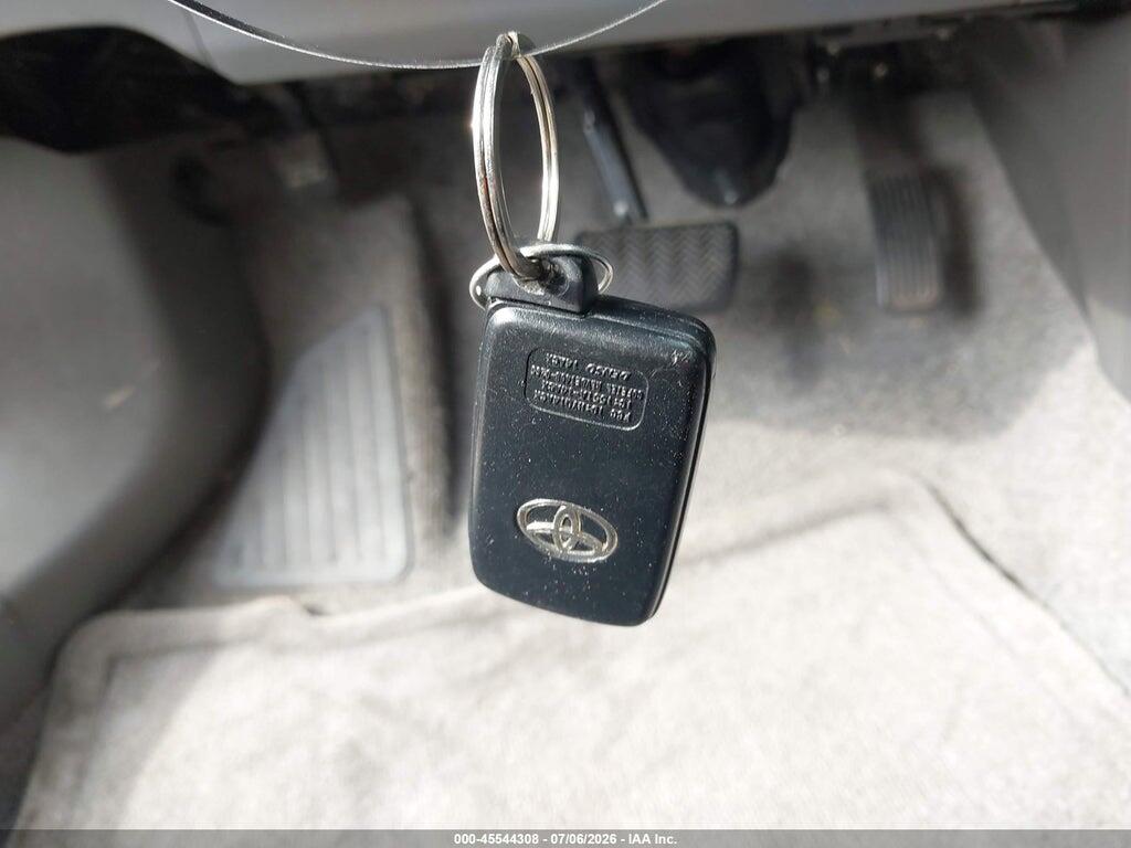 JTDKN3DU0B5327612 2011 TOYOTA PRIUS photo no. 11