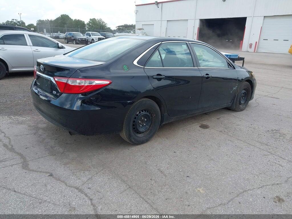 4T1BD1FK4FU158818 2015 TOYOTA CAMRY HYBRID photo no. 4