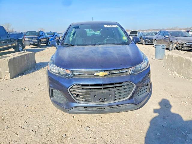 2019 CHEVROLET TRAX LS — Фото 5 из 13