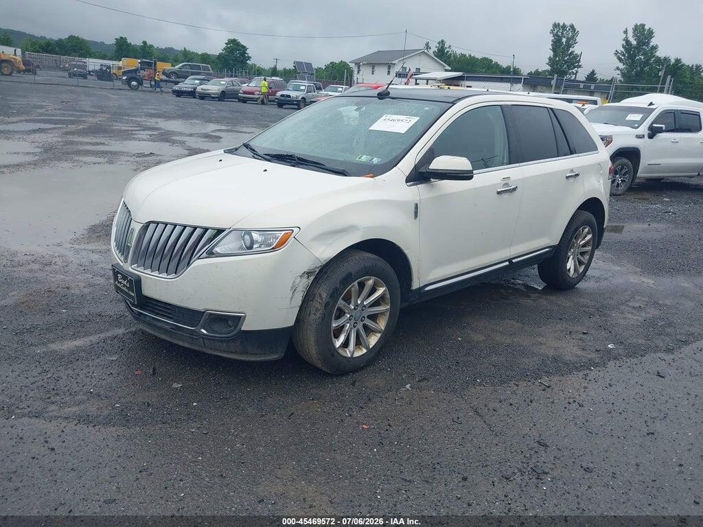 2LMDJ8JK0CBL08902 2012 LINCOLN MKX photo no. 2