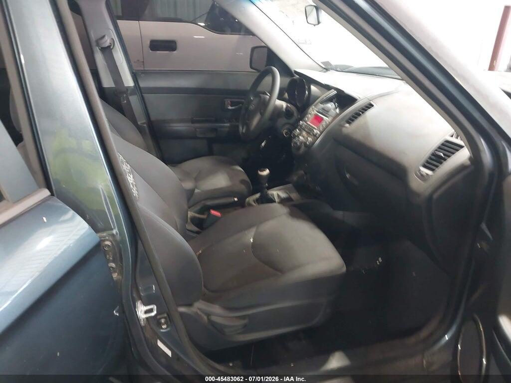 KNDJT2A28B7231178 2011 KIA SOUL photo no. 5