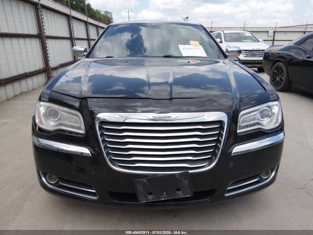2C3CCAEG9EH379751 2014 CHRYSLER 300C photo no. 12