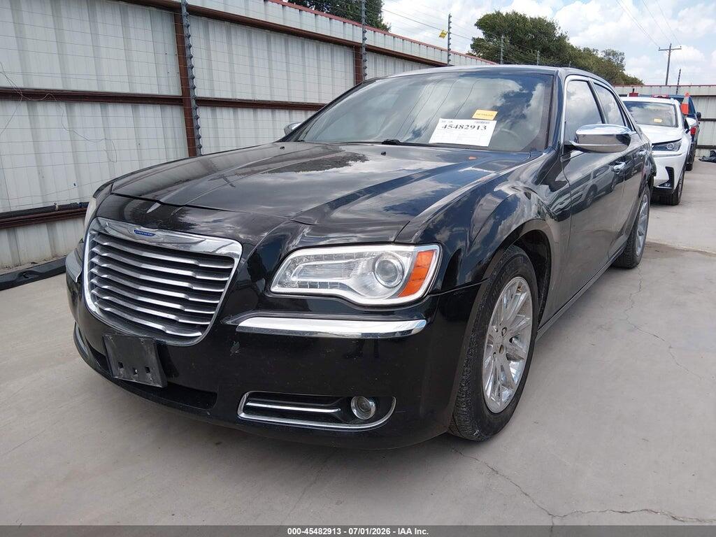 2C3CCAEG9EH379751 2014 CHRYSLER 300C photo no. 2