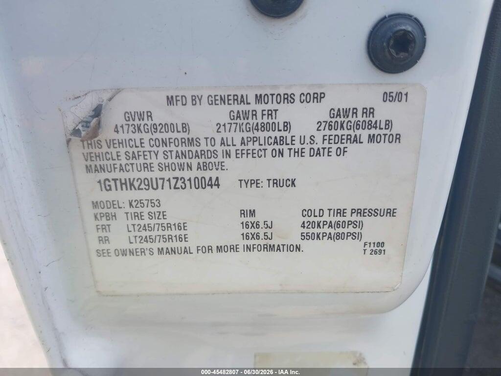 1GTHK29U71Z310044 2001 GMC SIERRA 2500HD photo no. 9