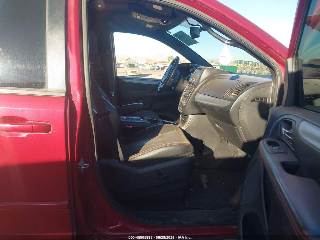 2C4RDGEG9FR747685 2015 DODGE GRAND CARAVAN photo no. 5
