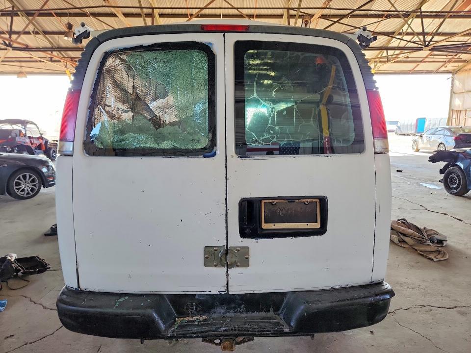 1999 CHEVROLET EXPRESS G3500 — Фото 6 из 13