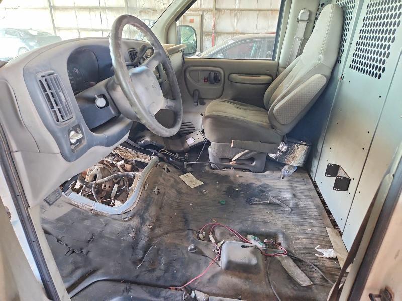 1999 CHEVROLET EXPRESS G3500 — Фото 7 из 13