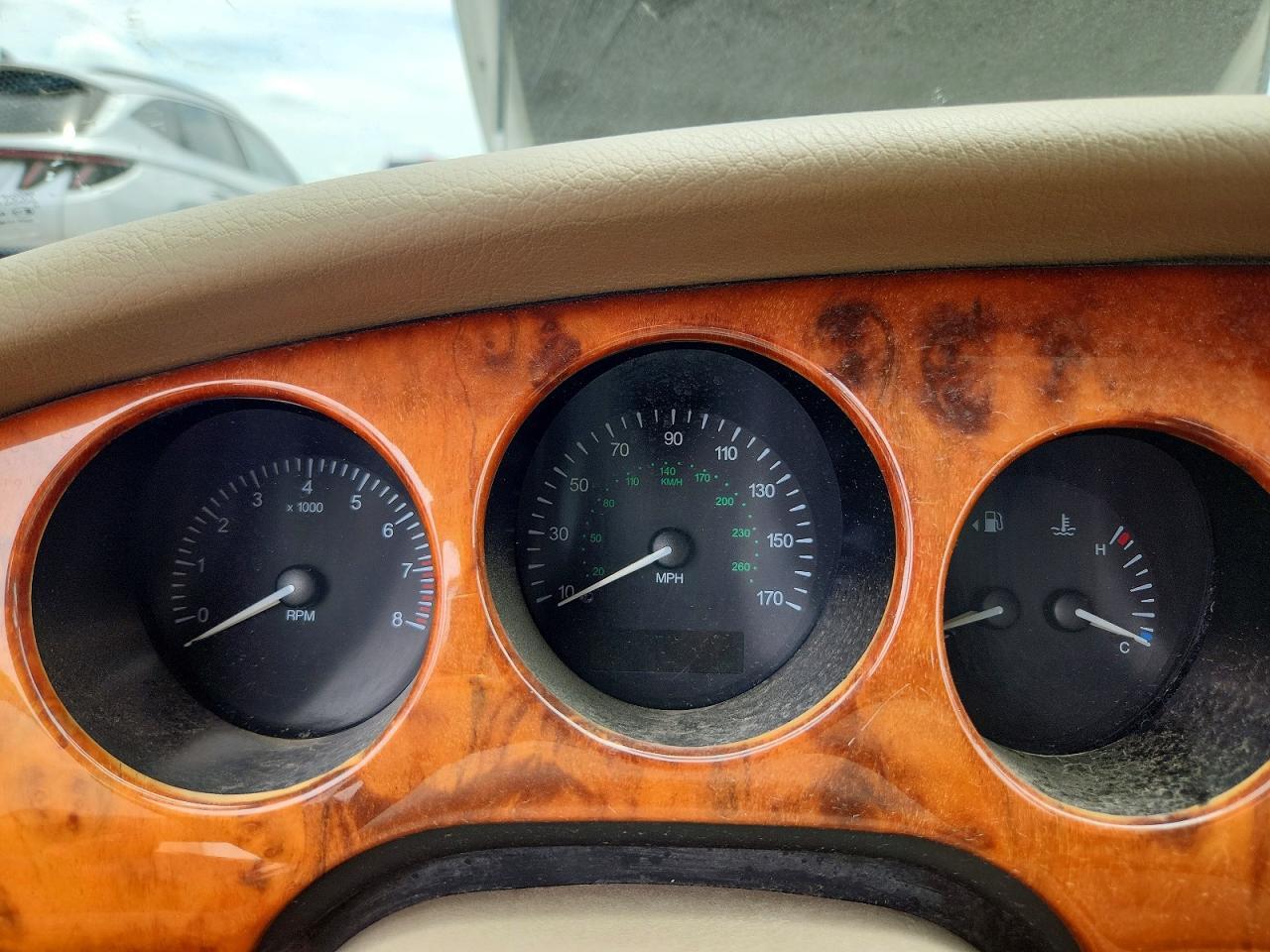 1998 JAGUAR XK8 — Фото 9 из 12